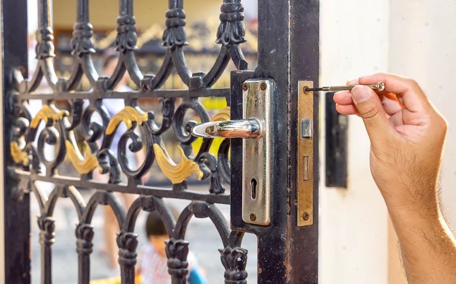 changer serrure porte blindée Boinville-en-Mantois